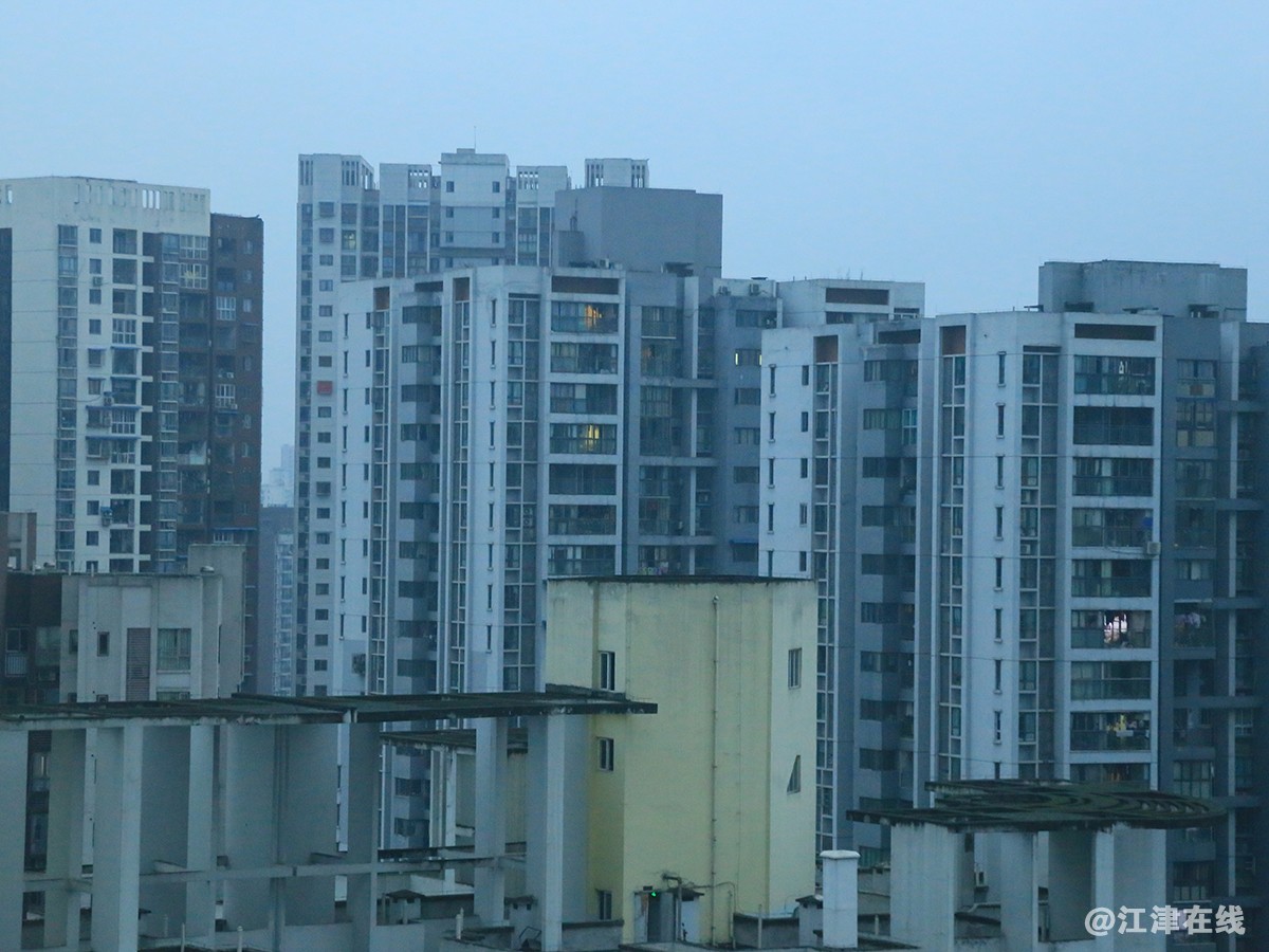 高楼群顶合成素材 (4).jpg
