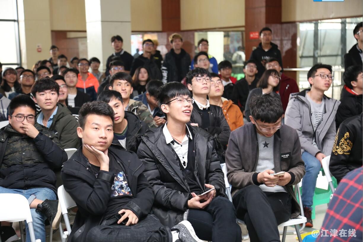 比赛现场1.jpg