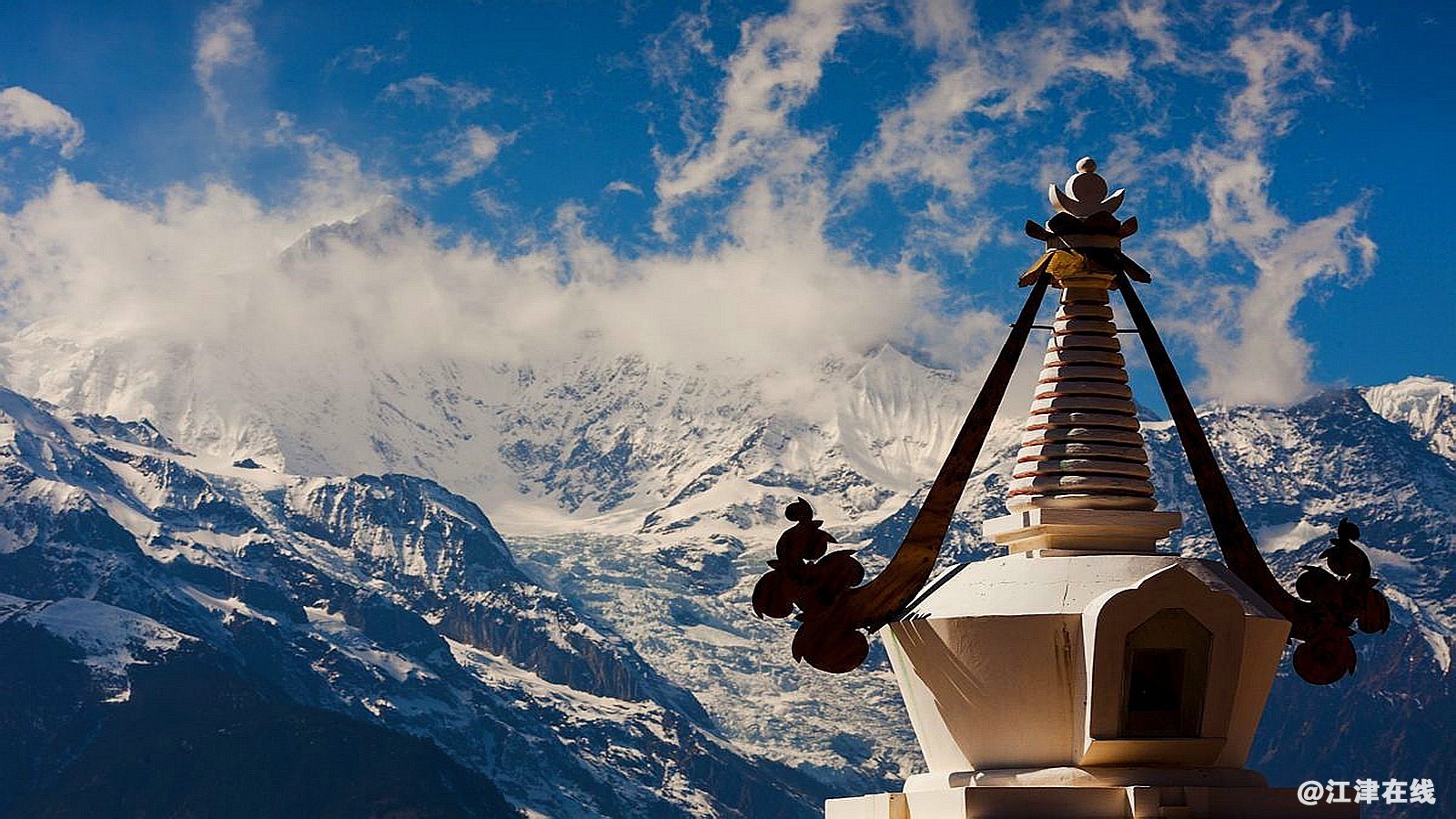 1830119tpaqpqhuzilzauq.jpg
