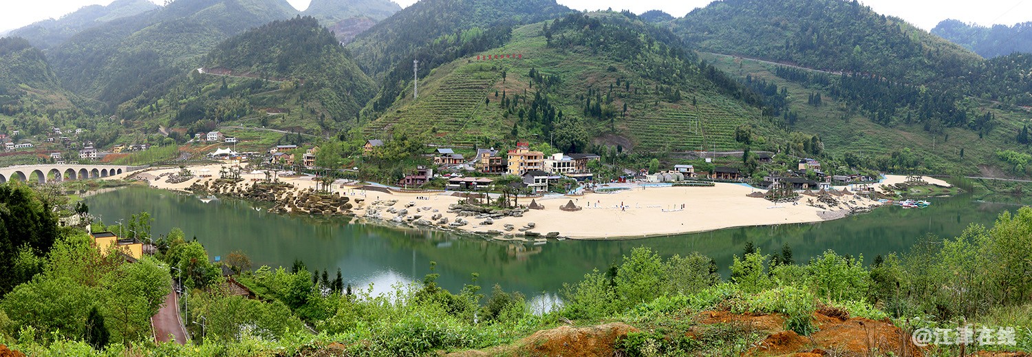 湖与沙滩 (2).jpg