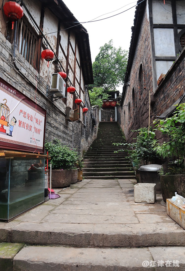 古镇街景 (5).jpg