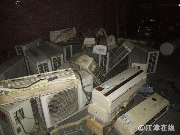 201809112904581536636394281913.jpg