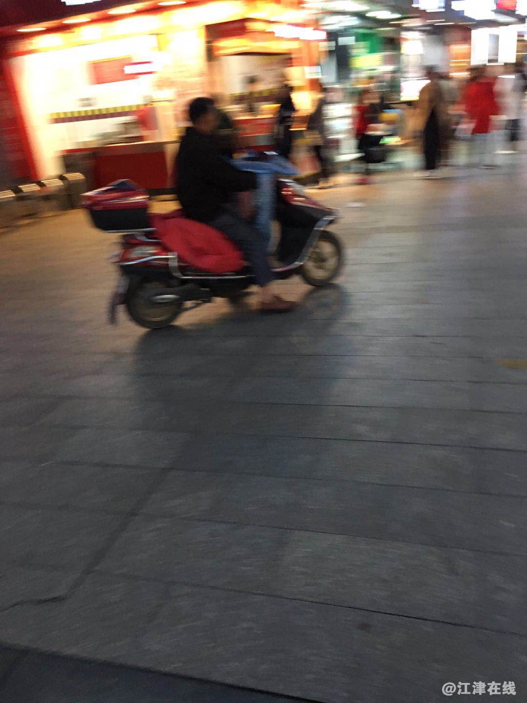 步行街11.jpg