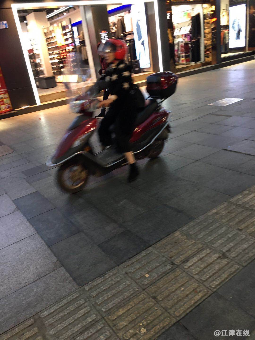 步行街31.jpg