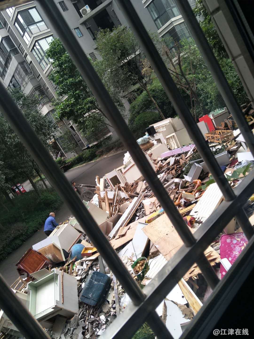 垃圾山