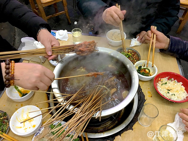乐山市容 (18).jpg