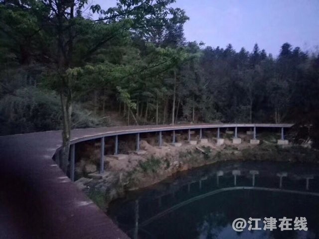 201905192725261558260263249364.jpg