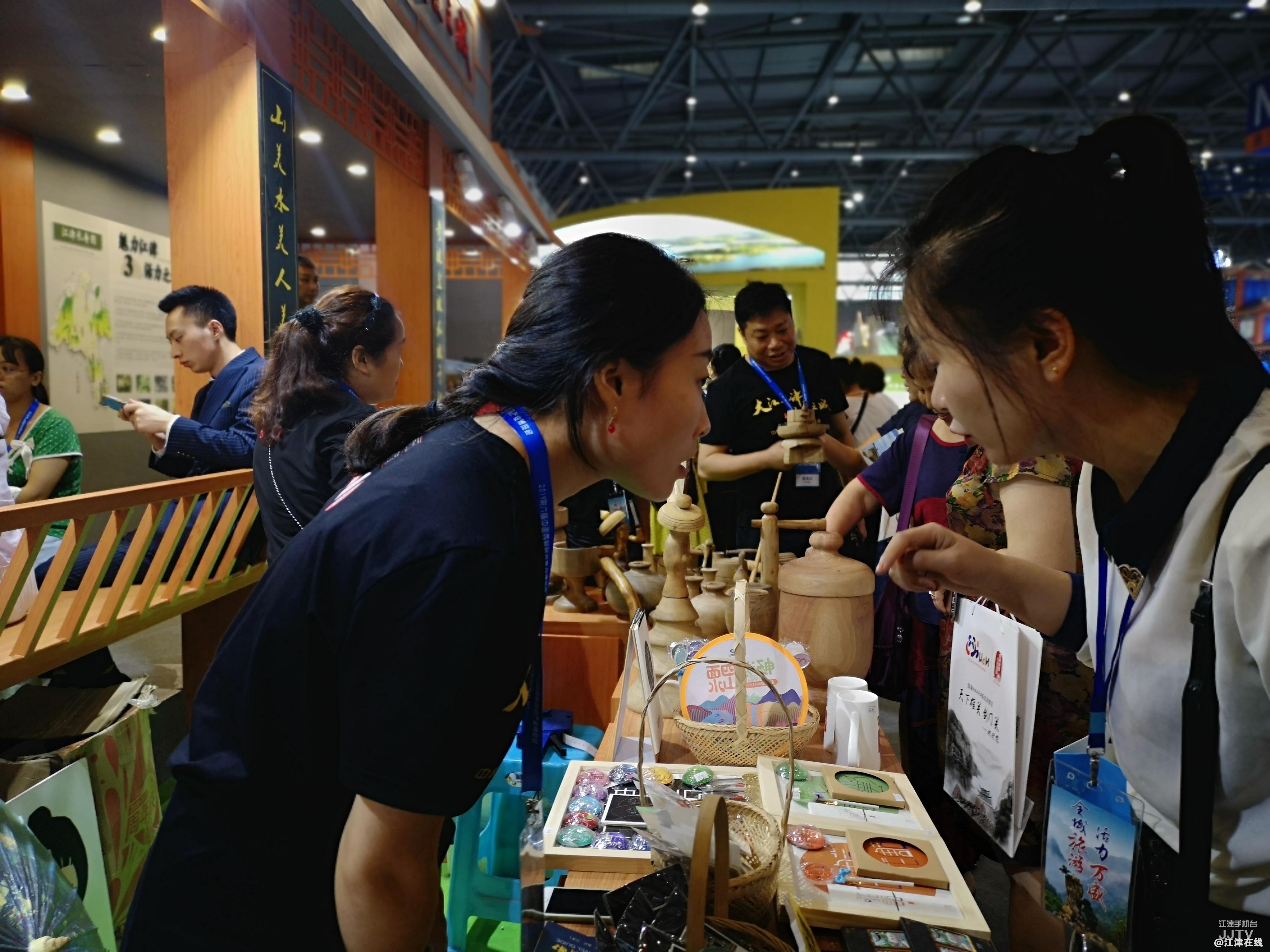 1_bbb663ada55d4106ab6b982cd71b9588.jpg