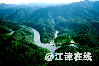 1_0768e2ced8ff4ec884c6b5ea08067444.jpg