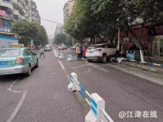 4cf53b199e2b3bdad76e88ab8cf384ee.jpg