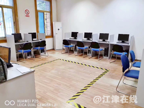 学校考场实景