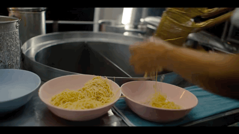 f6b94cffe43b4f15ad69d8b816010bef.gif