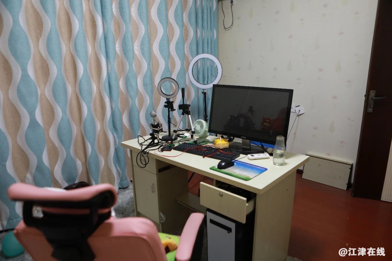 920a144bcdd30a087a14dab074ac24f4.jpg
