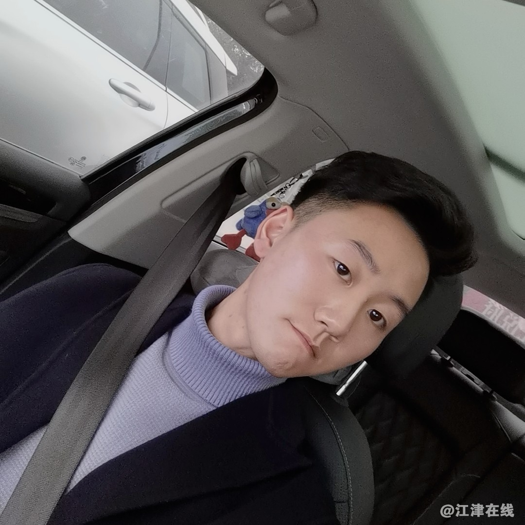 陈鑫.jpg