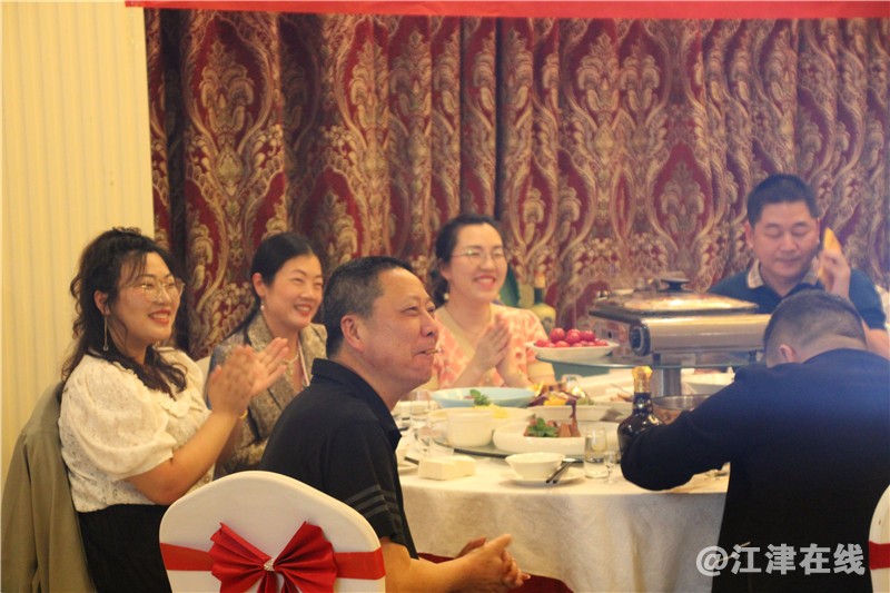 微信图片_20220430093817_副本.jpg