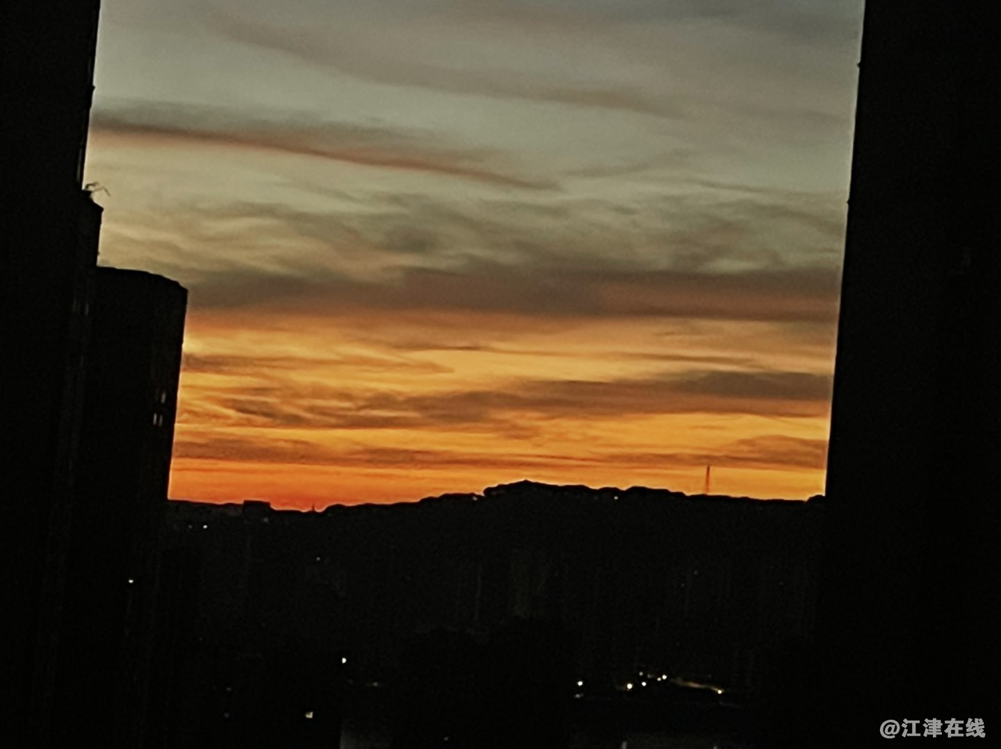 20220808063911front1_0_281628_FlUeYx_WBt7-B7RrlFh1XJFCkTcw.jpg