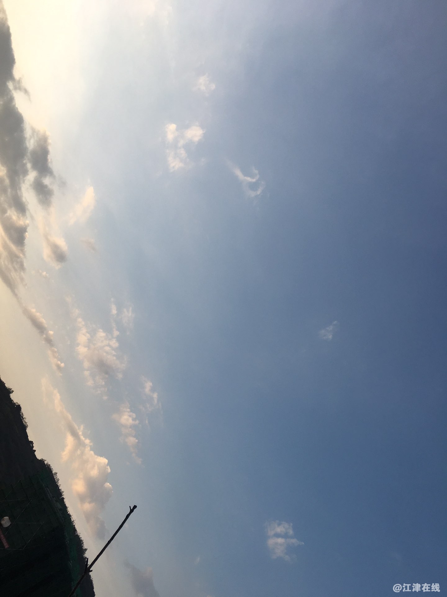 20220816070247front1_0_420898_FmFa0lIgW0wJjowU23YSkQcw6EyW.jpg