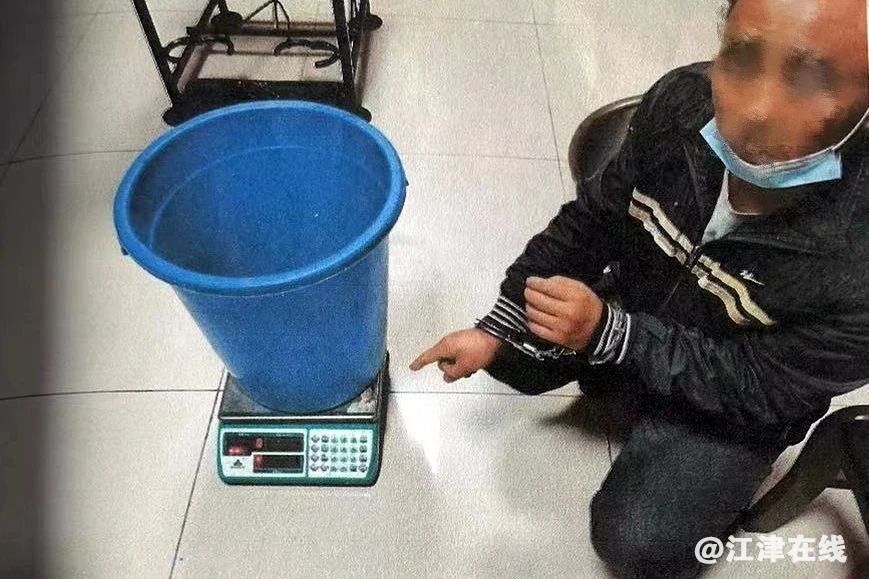 56c0039c5aaacd8a94d864ff76ffaba9.jpg