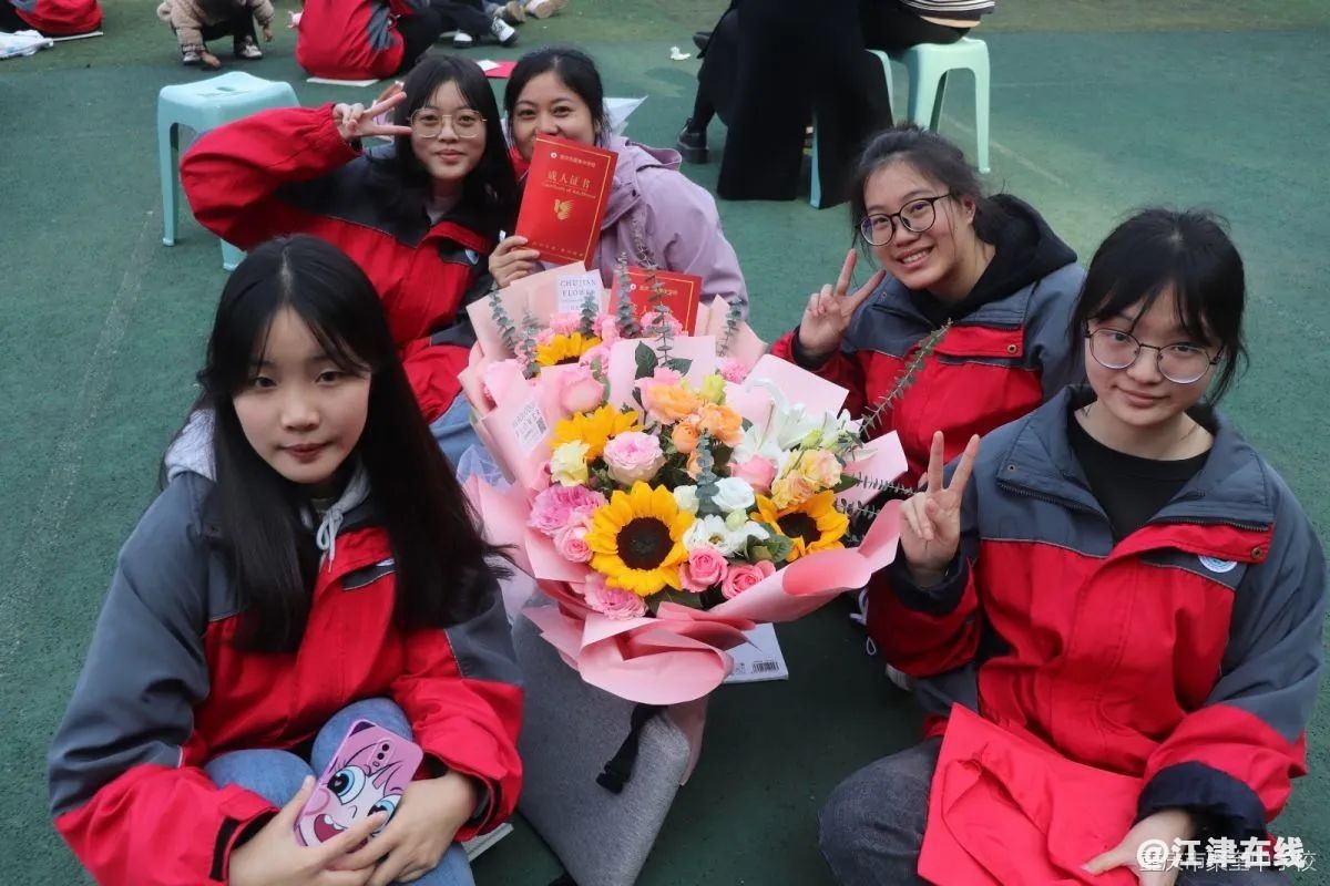 f0e34371afa951153ac6a198bfd28c88.jpg