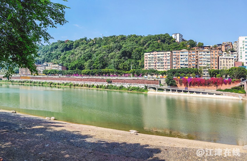 江岸风光 (2).jpg