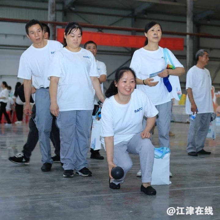 6b5166128aaaacddb5cac5ef5167d0c6.jpg