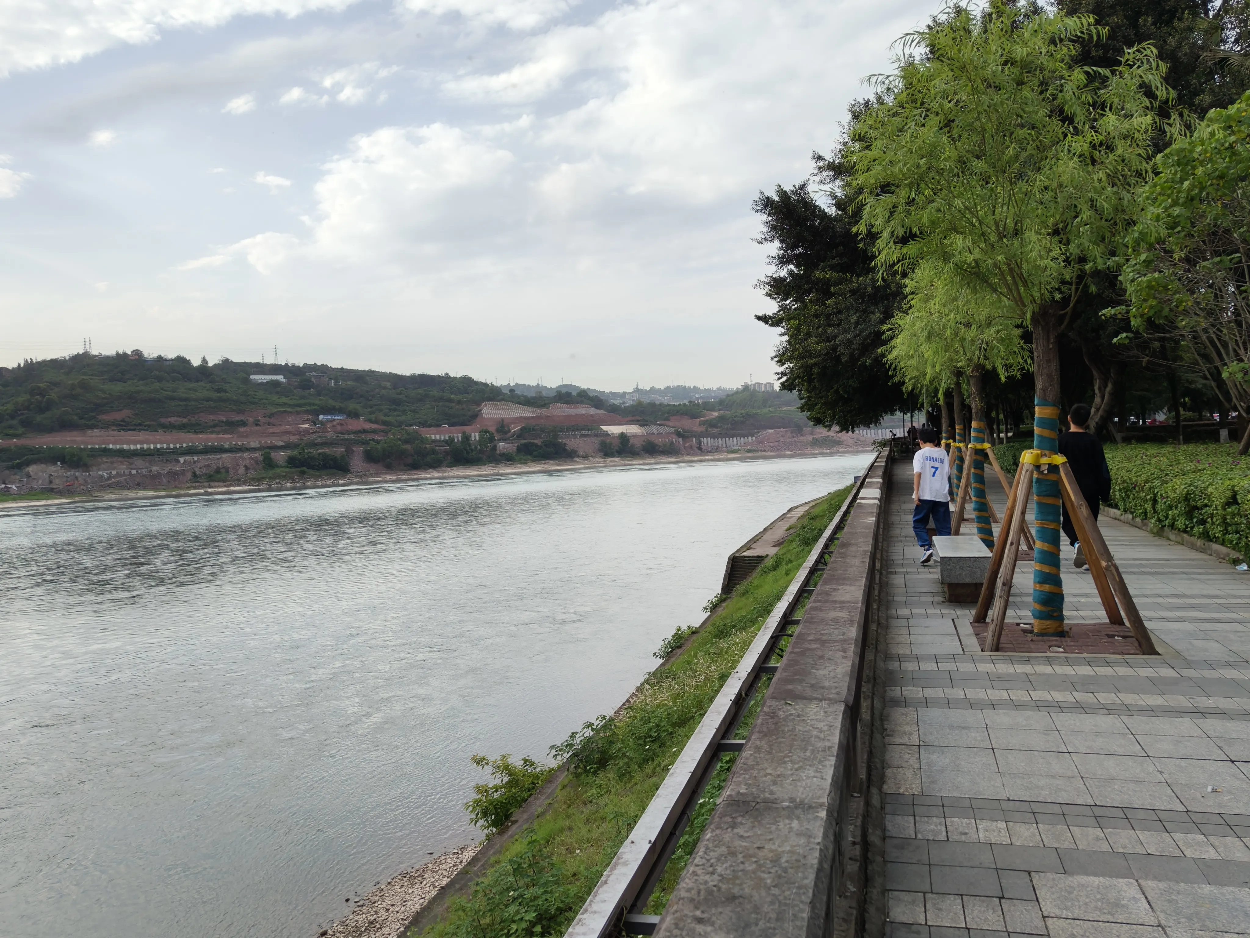 19c8282fd27b4d3389221827cb4b9bf6~tplv-obj:4096:3072.jpg