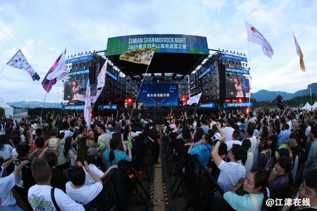 7082ef8de1229a3ca456ea8153186a63.jpg