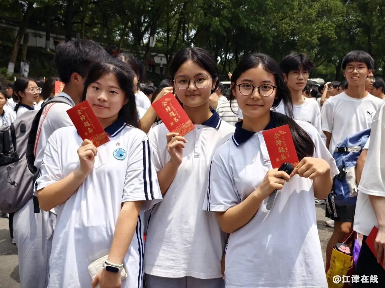 1c16accd589e2eb45898300f42687ce8.jpg