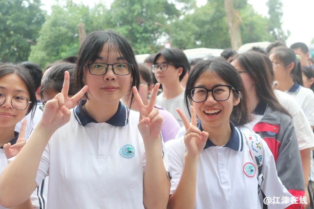 419d63ece9b5f9be3a4d67c063338ea8.jpg