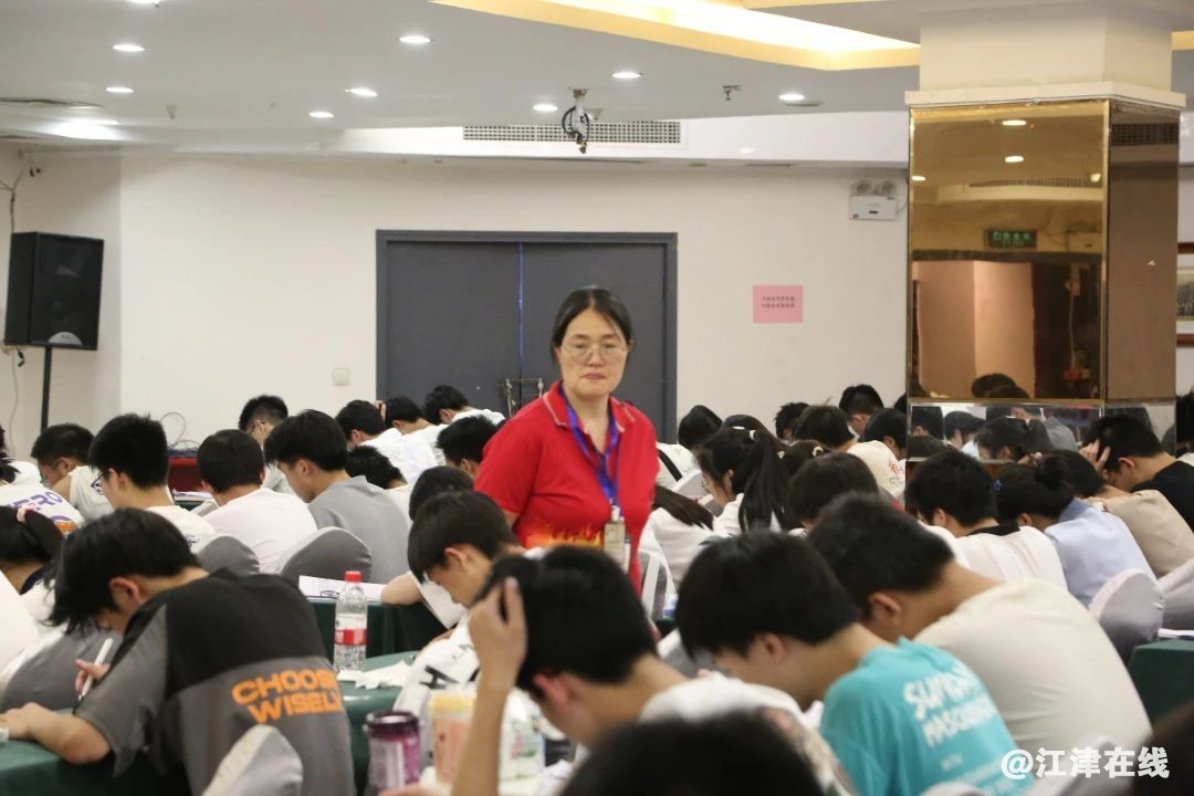 ca5e02d2673e2503581806edbbe8433e.jpg