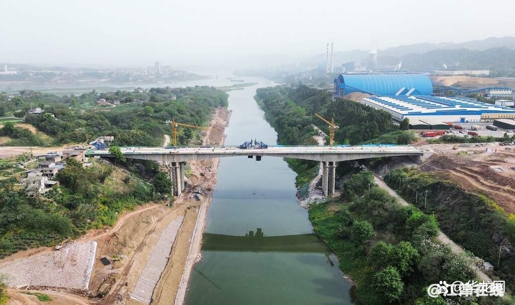 watermark,bucket_baidu-rmb-video-cover-1,image_YmpoL25ld3MvNjUzZjZkMjRlMDJiNjdjZWU1NzEzODg0MDNhYTQ0YzQucG5n,type_RlpMYW5UaW5nSGVpU01HQg==,w_27,text_QOWNjum-mee9kQ==,size_27,x_20,y_20,interval_2,color_FFFFFF,effect_softoutline,shc_000000,blr_2,align_1.jpg
