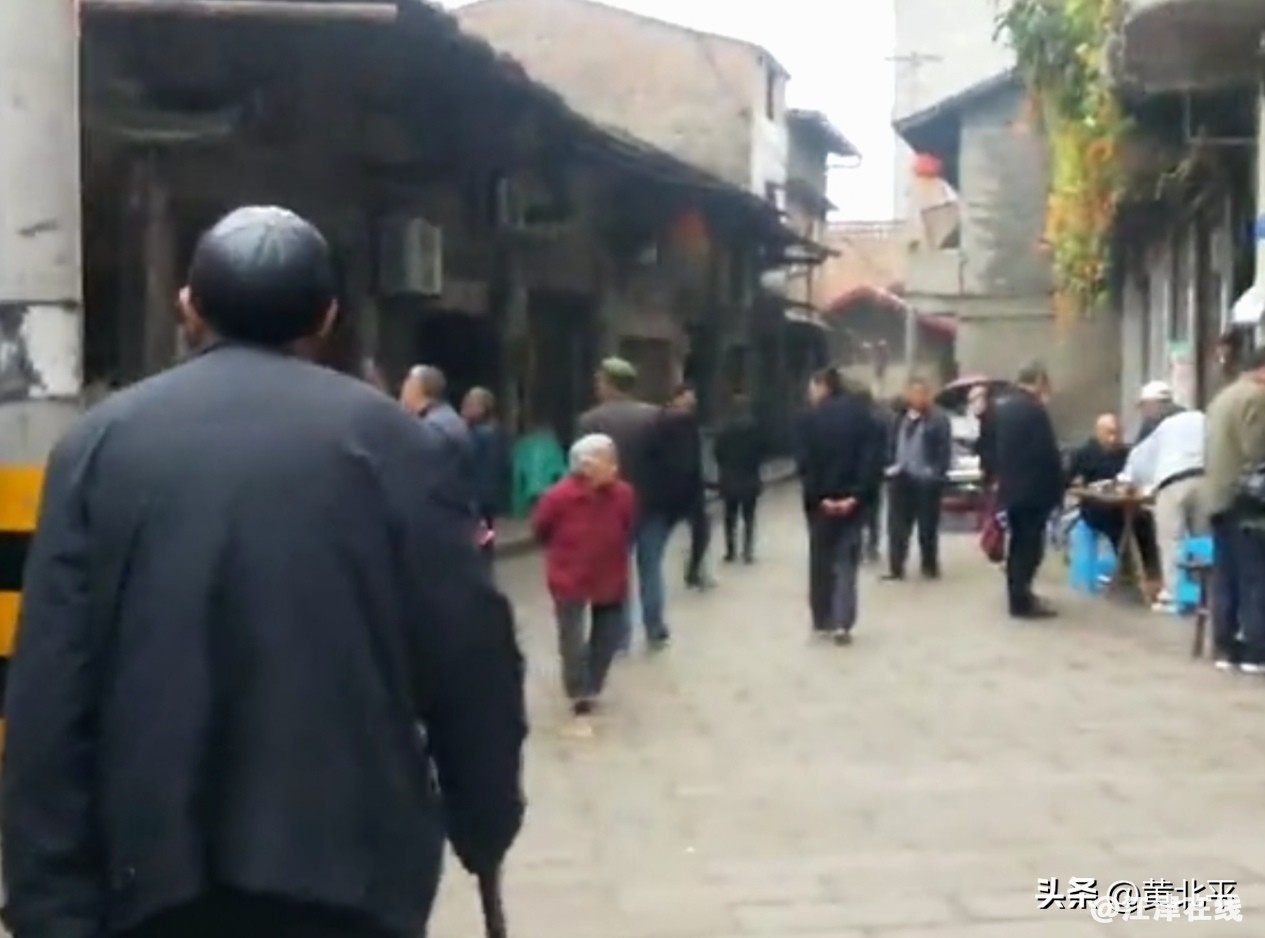 a6d7b61677ae49dc8e3e2c9a888671b8~tplv-tt-origin-web:gif.jpeg?_iz=58558&from=article.jpg