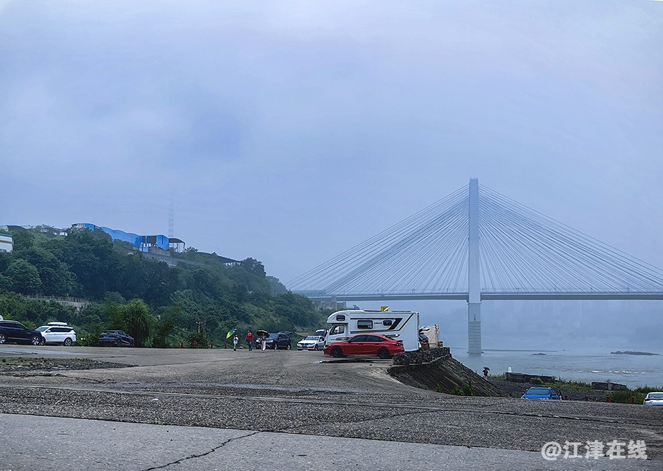 渔秋浩看四方 (5).jpg